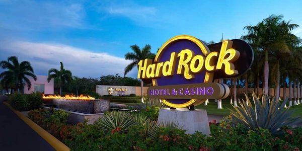 Avalon casino punta cana poker tournaments